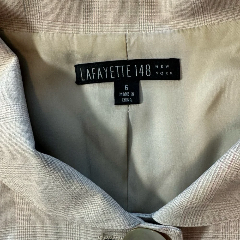 Lafayette 148 New York Women's Cream Blazer